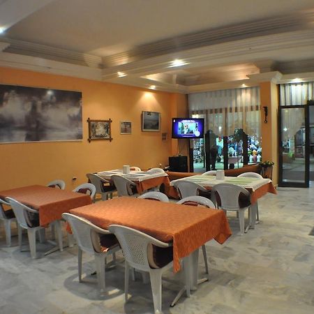 Akerdem Hotel Kusadası Eksteriør billede